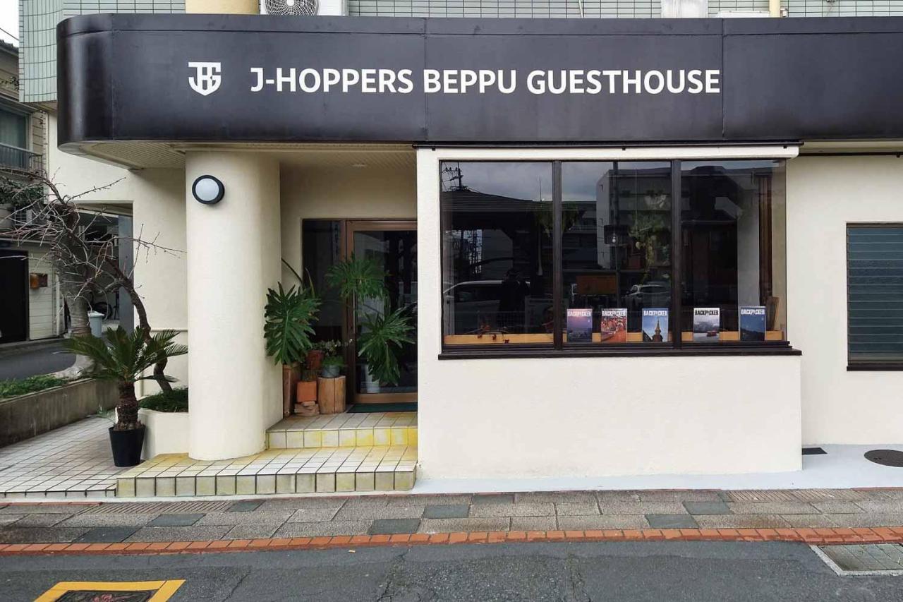 J-Hoppers Beppu Guesthouse ジェイホッパーズ別府ゲストハウス Eksteriør billede